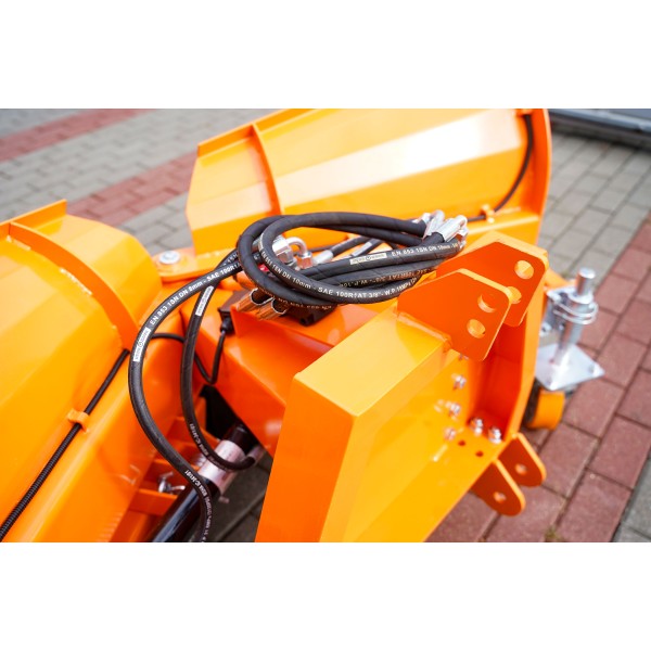 Lame à neige Vario arrow 150 cm, hydraulique (TUZ) 4FARMER