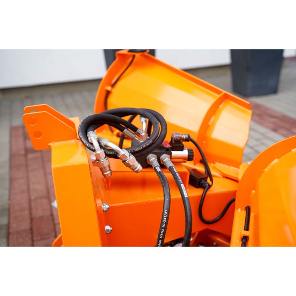 Lame à neige Vario arrow 150 cm, hydraulique (TUZ) 4FARMER