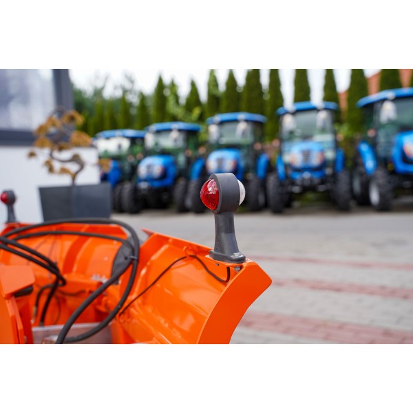 Pług do śniegu strzałkowy PK 150 cm, hydrauliczny, wyposażenie dodatkowe (TUZ) 4FARMER | Traktor.com.pl