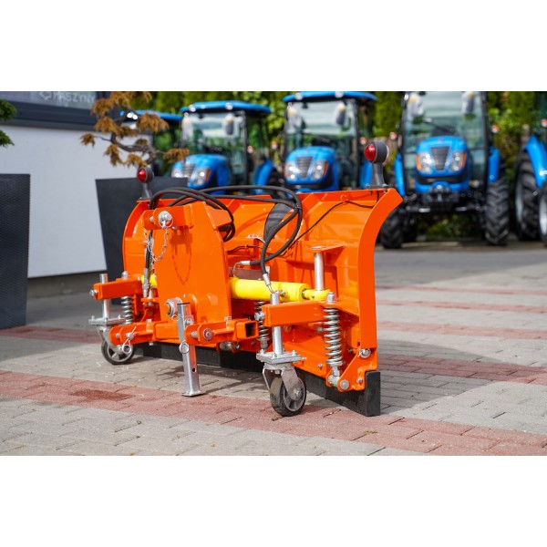 Pług do śniegu strzałkowy PK 150 cm, hydrauliczny, wyposażenie dodatkowe (TUZ) 4FARMER | Traktor.com.pl