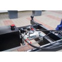 Remolque agrícola de dos ejes de 2,5 T con basculante eléctrico 4FARMER | Traktor.com.pl