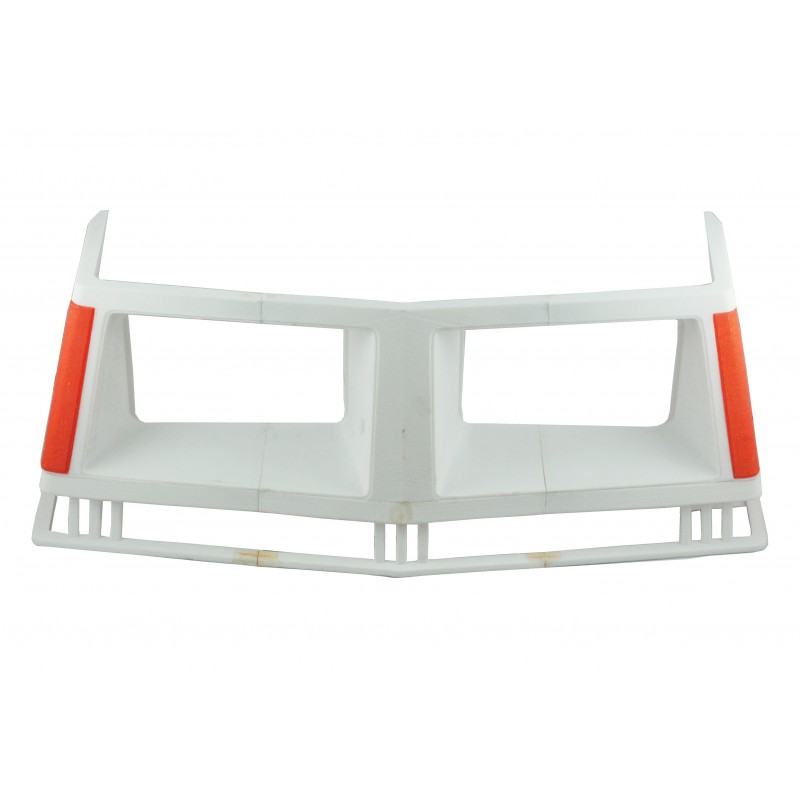 car body parts - Grill Catcher / Iseki TU140 / TU150 / TU160 / TU170