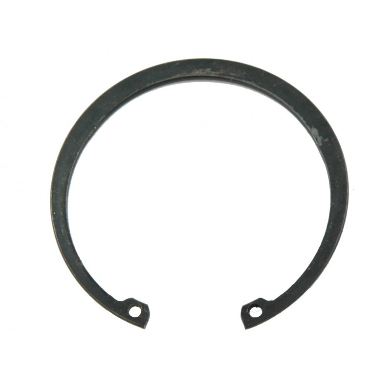  - A 67x77 mm securing ring for the SB separating rotor