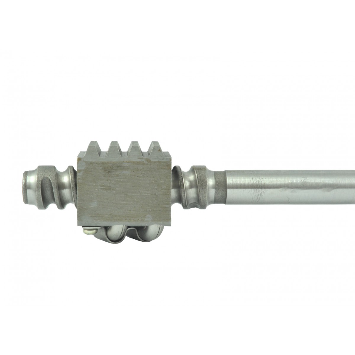 18T shaft, 16x480 mm screw, Kubota B7001 steering column