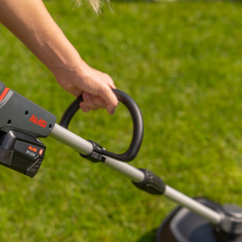 Chargeur de batterie AL-KO C50 Li 18V 3.0A Bosch Home & Garden