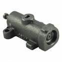 Cost of delivery: Hydraulic valve of the three-point linkage / LS XJ25 / TRG822 / 40194187