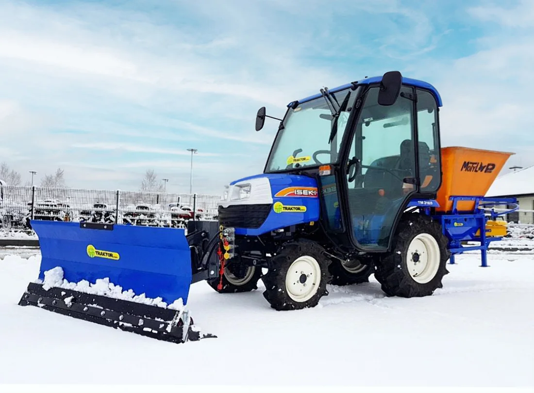 A new Iseki TM185 mini tractor for the Tyczyn commune