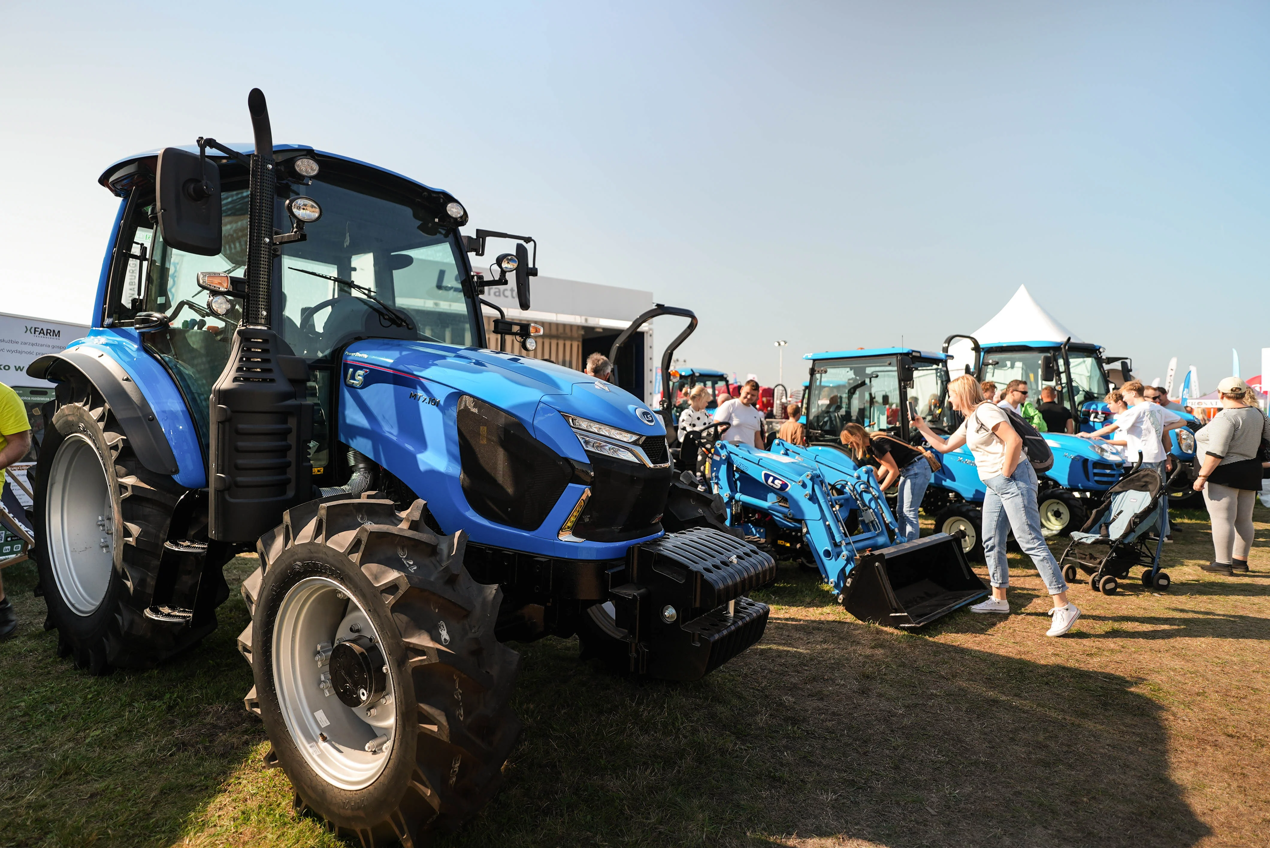 Nuevos productos e innovaciones de LS Tractor en AgroShow Bednary 2024