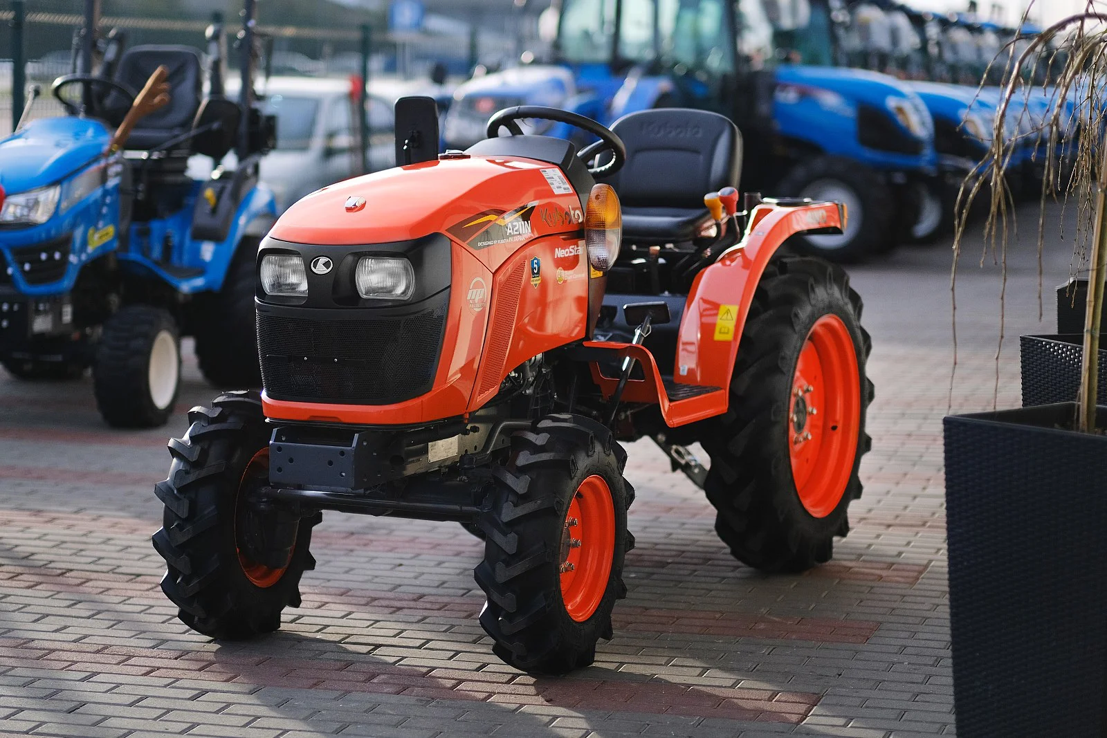 All generations of Kubota mini tractors in one place.