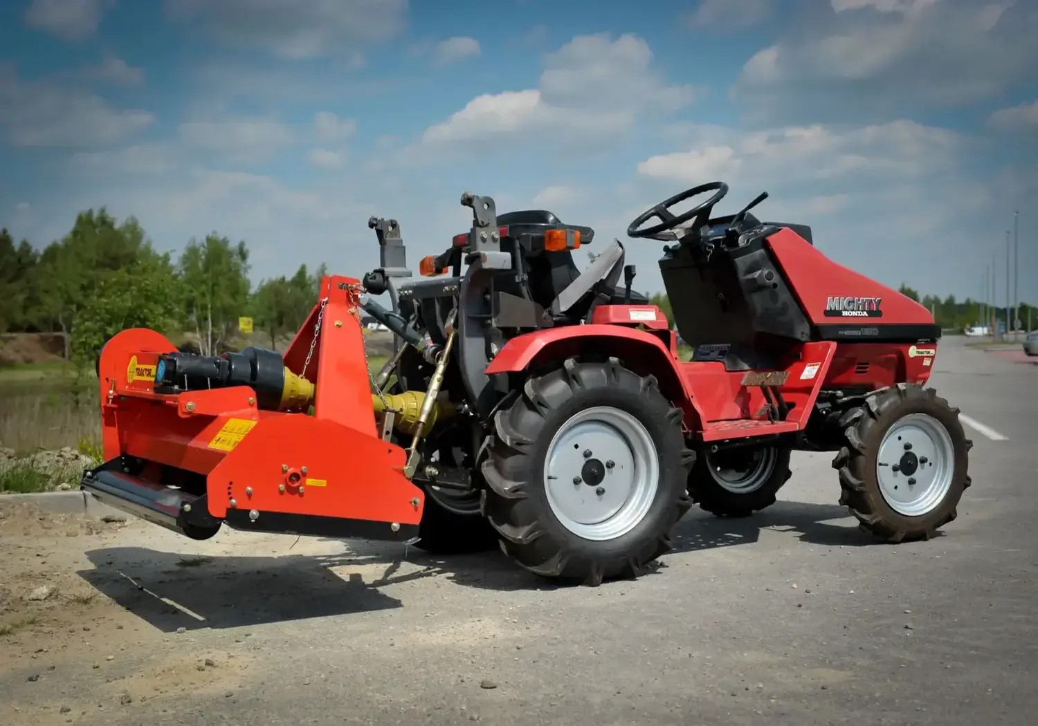 Honda Mighty 130 4x4 13KM + flail mower with Y-type knives EF95 mulcher